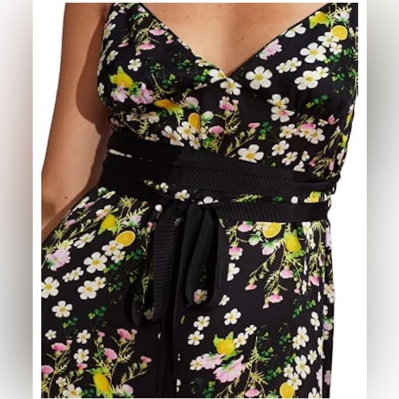 Cynthia Rowley Capri Dress -Black floral size 8 New - Picture 2 of 14